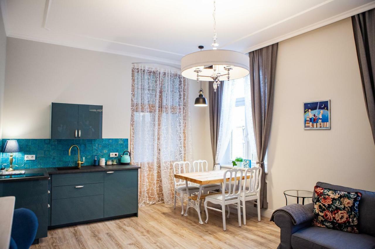 Cherry House Apartments ビィドゴシュチュ エクステリア 写真